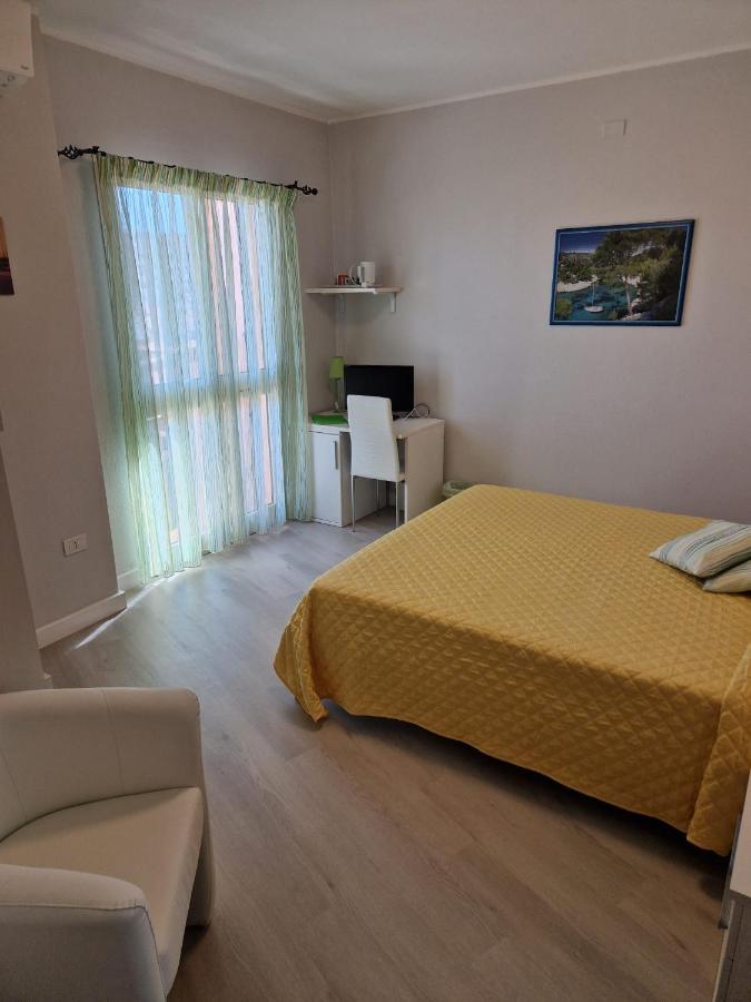 Bed and Breakfast Ca'Mea Villasimius Esterno foto